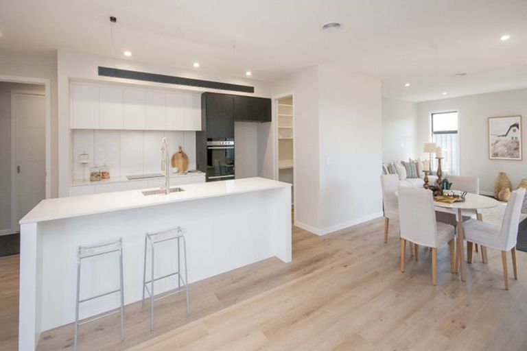 Photo of property in 31 Wai Whatu Street, Meeanee, Napier, 4110