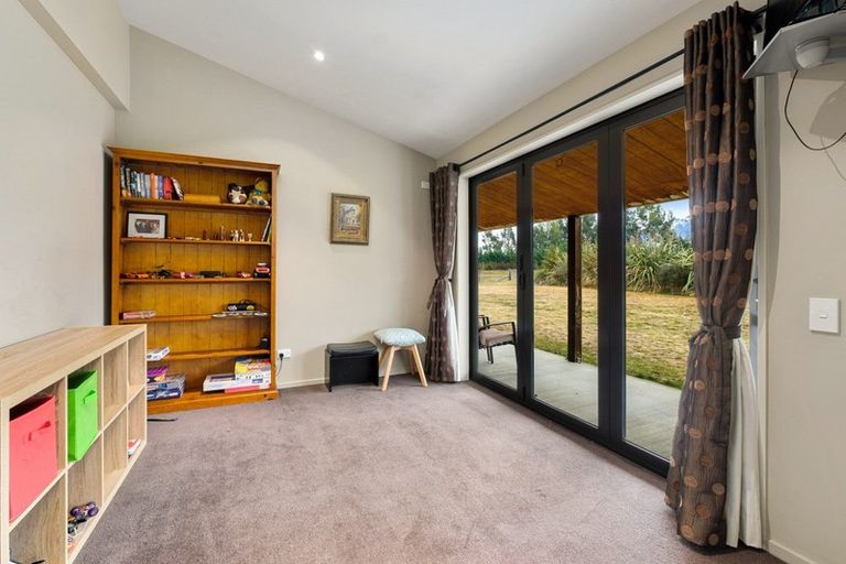 Photo of property in 92 Lachlan Avenue, Hawea Flat, Wanaka, 9382