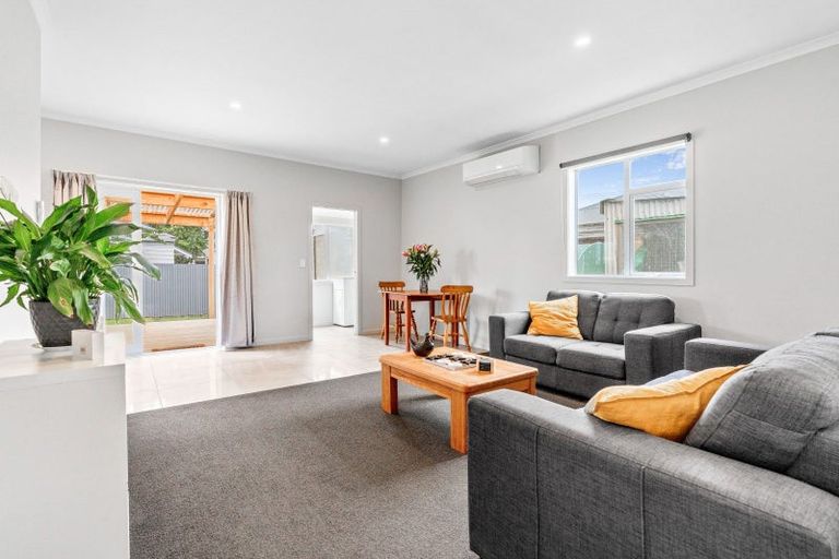 Photo of property in 98 Fawcett Street, South Dunedin, Dunedin, 9012