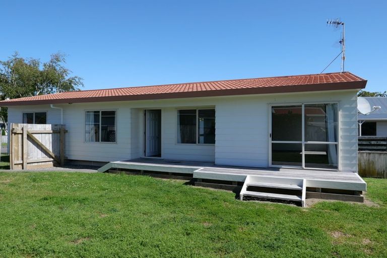 Photo of property in 34 Rosewood Place, Paraparaumu, 5032
