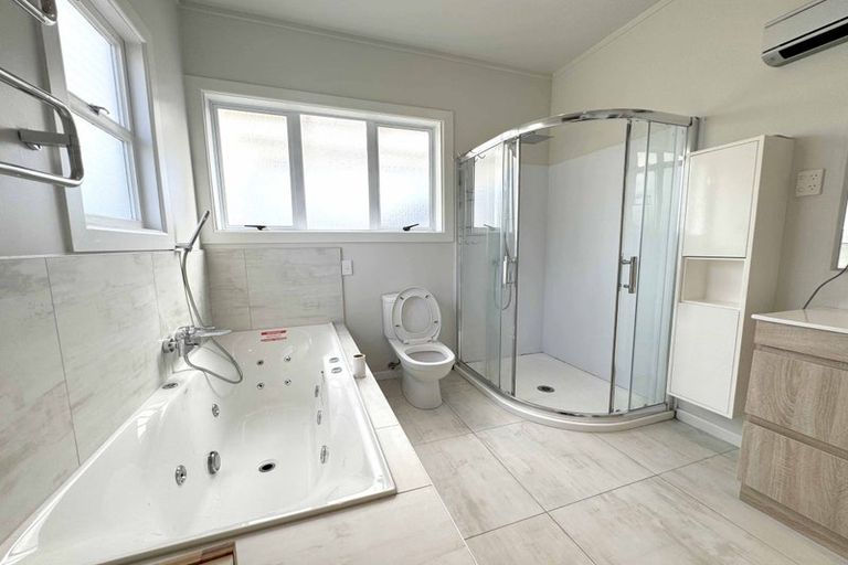 Photo of property in 85 Nile Road, Milford, Auckland, 0620