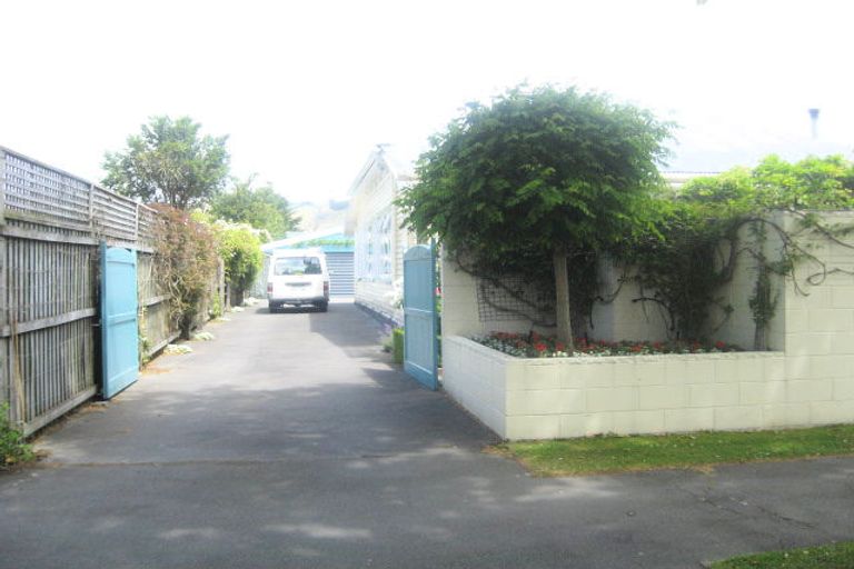 Photo of property in 112 Fisher Avenue, Beckenham, Christchurch, 8023