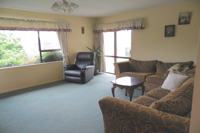 Photo of property in 19a Northcote Road, Northcote, Christchurch, 8052