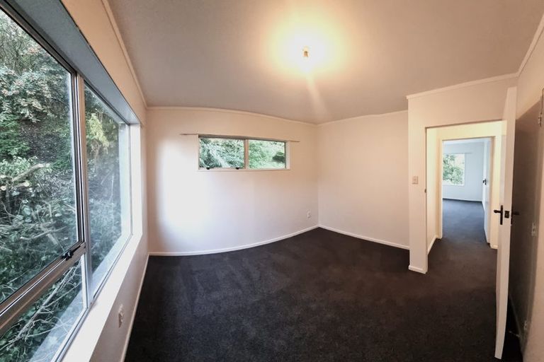 Photo of property in 8 Govind Grove, Ngaio, Wellington, 6035
