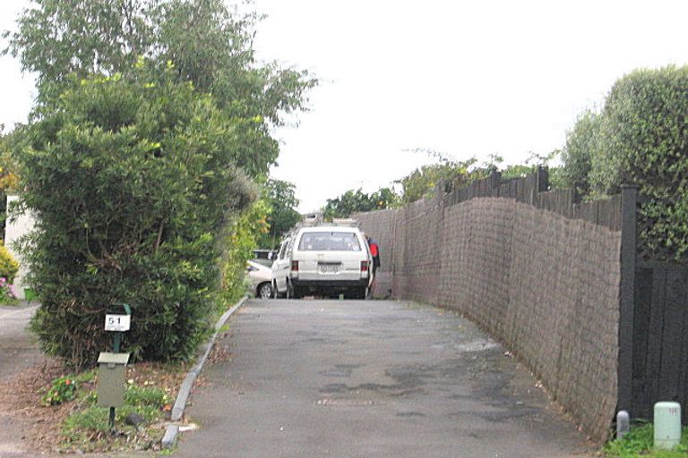 Photo of property in 51 Pigeon Mountain Road, Half Moon Bay, Auckland, 2012