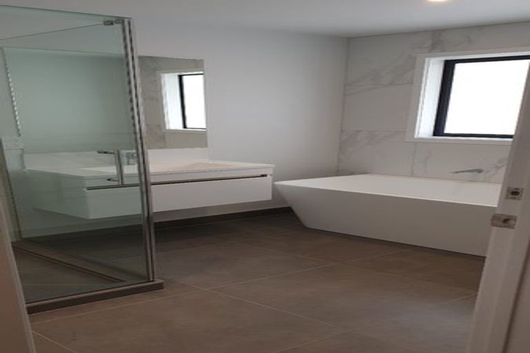 Photo of property in 73 Ormonde Drive, Silverdale, 0932