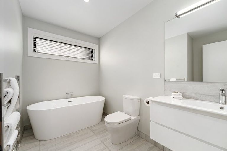 Photo of property in 108a Harakeke Drive, Wharewaka, Taupo, 3330