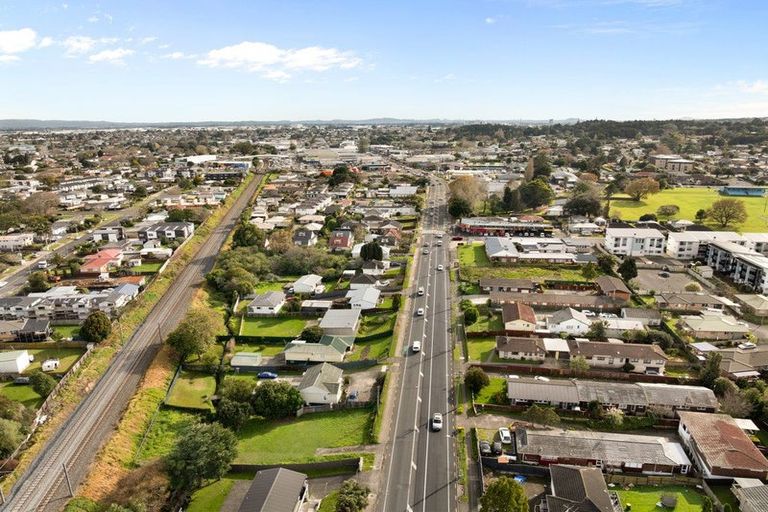 Photo of property in 259 Great South Road, Manurewa, Auckland, 2102