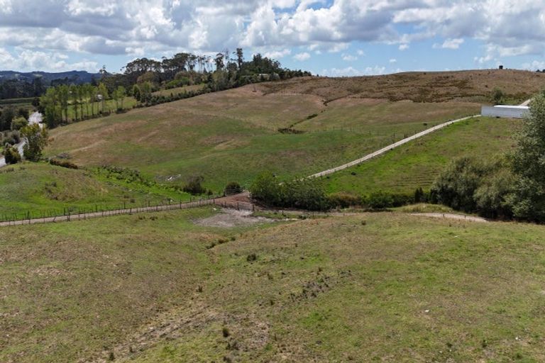 Photo of property in 123 Whakapirau Road, Wellsford, 0973