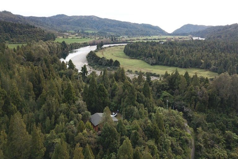 Photo of property in 304 Mokihinui Preserve, Seddonville, Westport, 7891