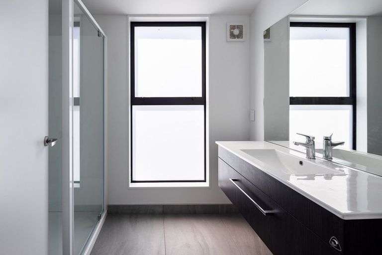 Photo of property in 4/52 High Street, Island Bay, Wellington, 6023