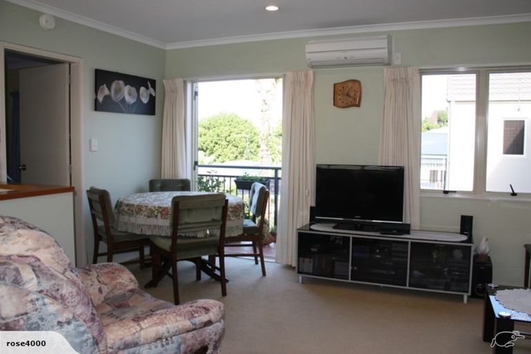 Photo of property in 22c Hunter Street, Hamilton Lake, Hamilton, 3204