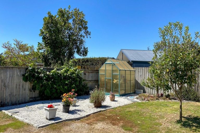 Photo of property in 39 Hayward Road, Ngatea, 3503