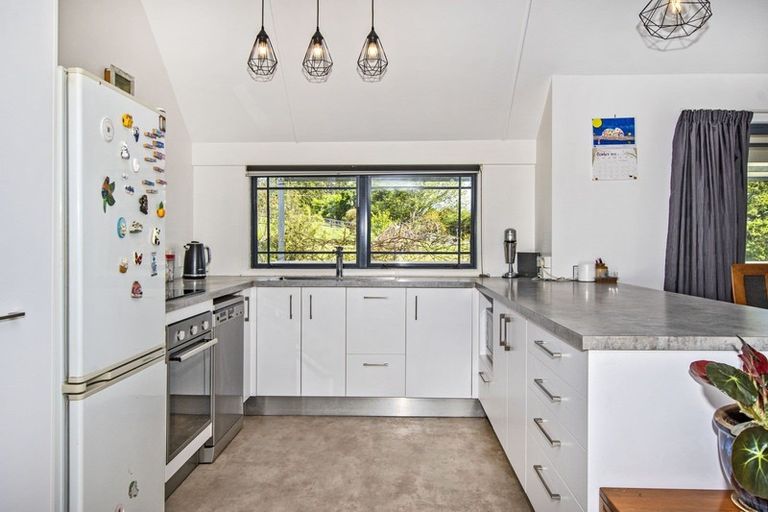 Photo of property in 647 Pipiwai Road, Matarau, Whangarei, 0176