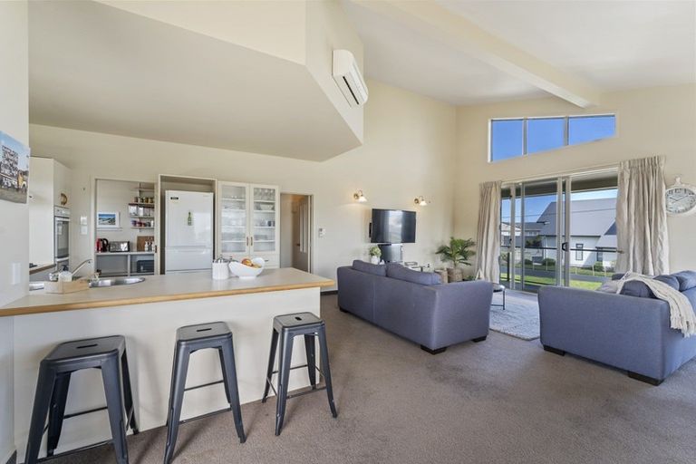 Photo of property in 27 Nelson Street, Foxton Beach, Foxton, 4815