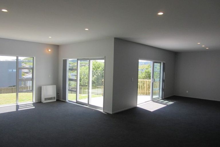 Photo of property in 36b Erlestoke Crescent, Churton Park, Wellington, 6037