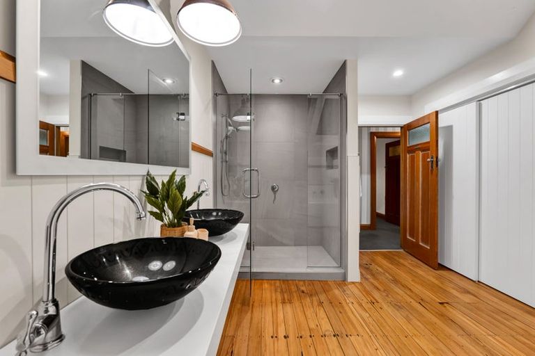 Photo of property in 168 Brooklands Road, Vogeltown, New Plymouth, 4310