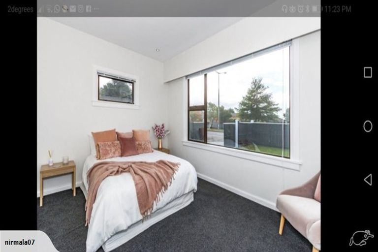 Photo of property in 215 Main North Road, Redwood, Christchurch, 8051