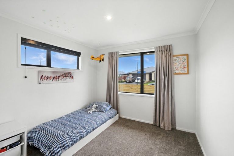Photo of property in 2 Bethany Road, Rolleston, 7614