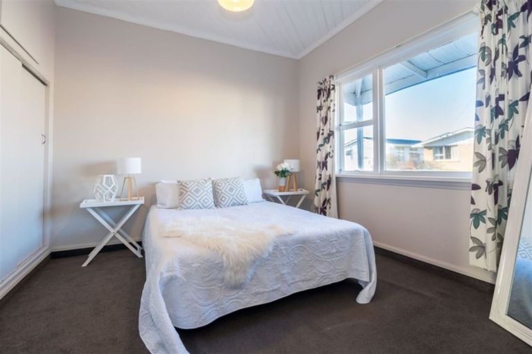 Photo of property in 12 Osmond Street, South Dunedin, Dunedin, 9012
