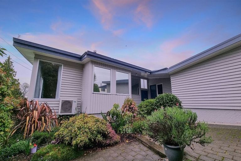 Photo of property in 19 Lewin Street, Balclutha, 9230