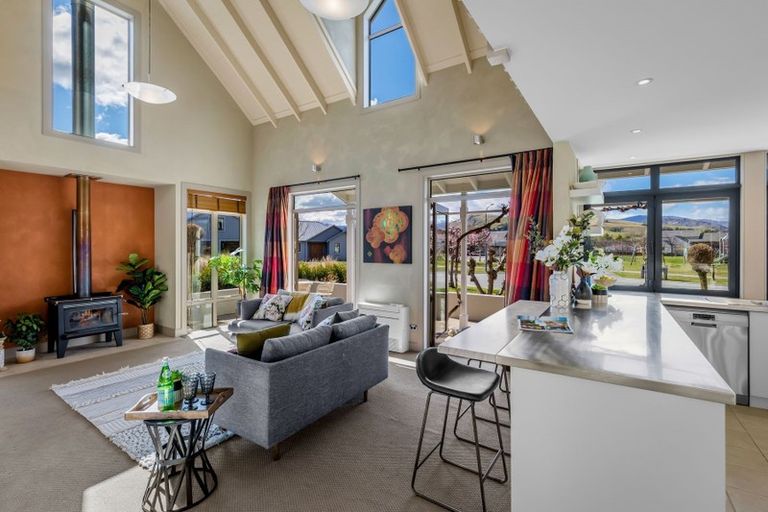 Photo of property in 7 Gretton Way, Lower Shotover, Queenstown, 9371