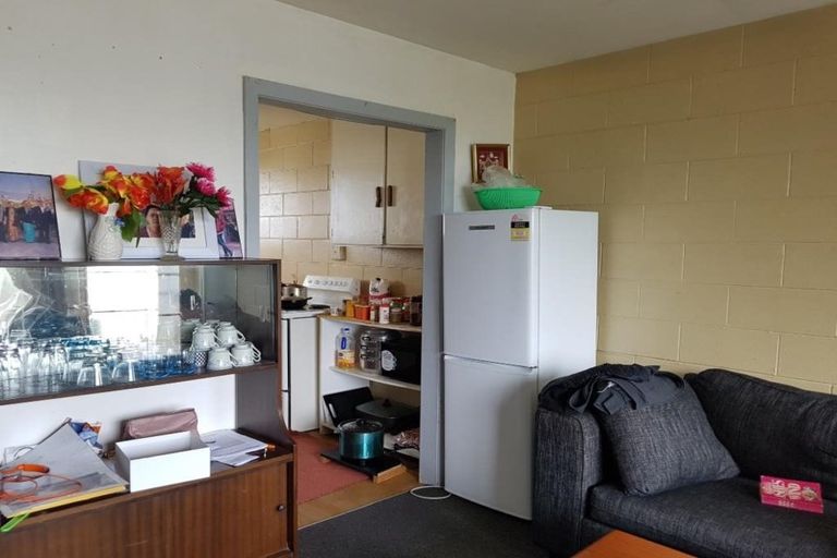 Photo of property in 107 Waltham Road, Sydenham, Christchurch, 8023