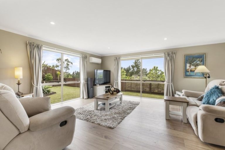Photo of property in 44 Bellbird Rise, Pyes Pa, Tauranga, 3112