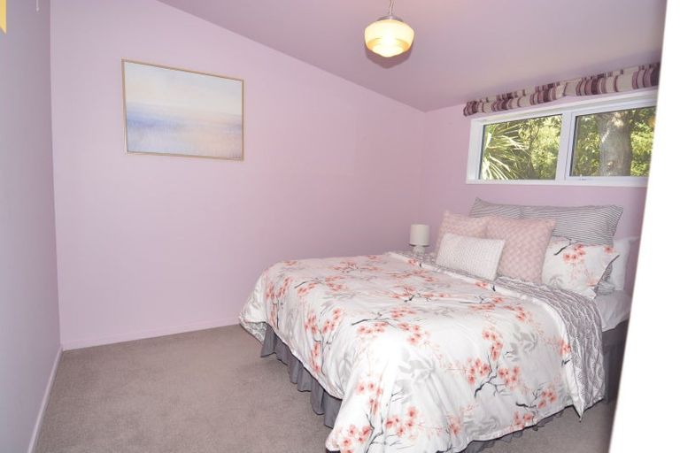 Photo of property in 33 Rakiura Parade, Otatara, Invercargill, 9879
