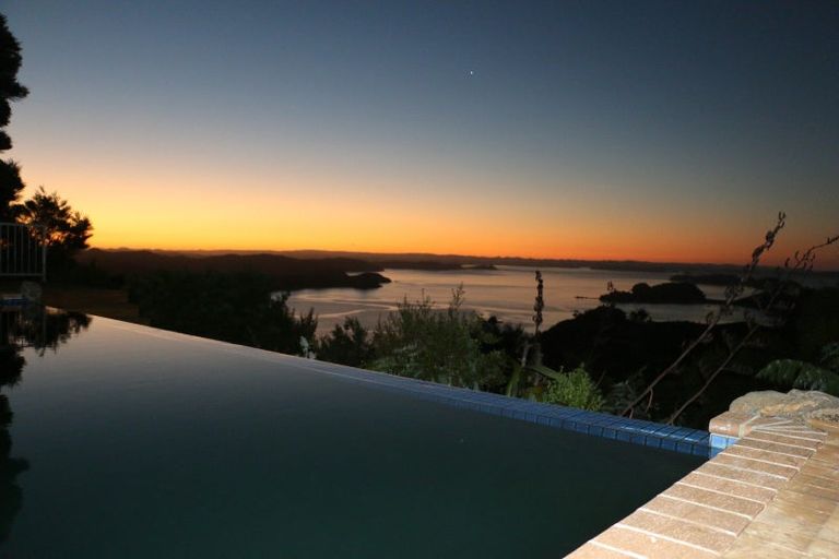 Photo of property in 106a Manawaora Road, Russell, 0272