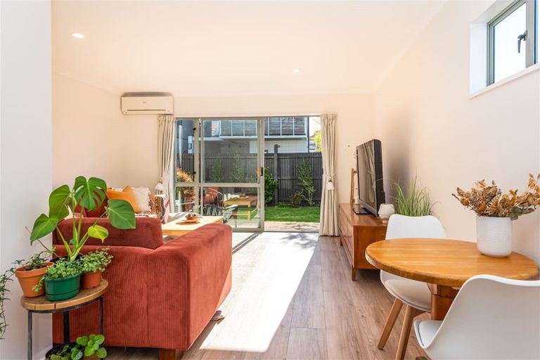 Photo of property in 5/15 Walpole Street, Waltham, Christchurch, 8023