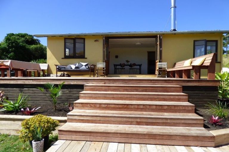 Photo of property in Cumming Street, Okato, 4335