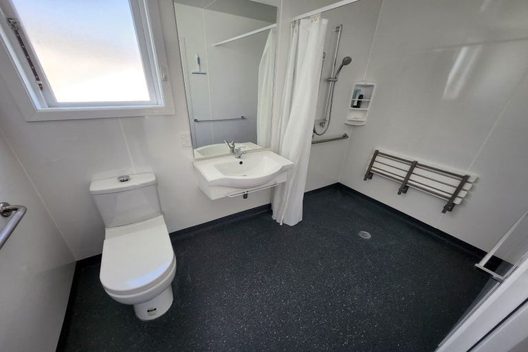 Photo of property in 15 Queen Street, Winton, 9720