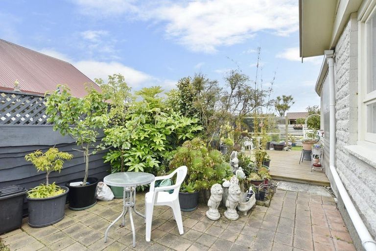 Photo of property in 10 Seadown Crescent, Amberley, 7410