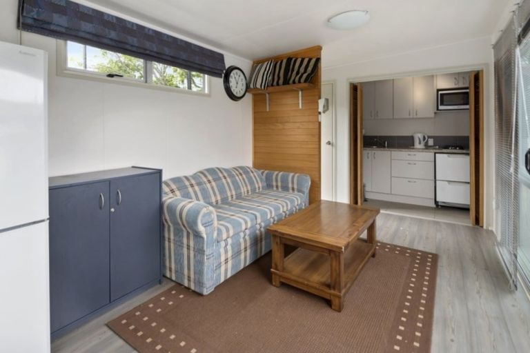 Photo of property in 73 Logan Road, Buckland, Pukekohe, 2677