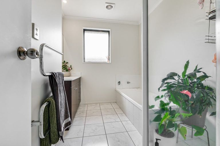 Photo of property in 5 Mirbeck Avenue, Cambridge, 3434