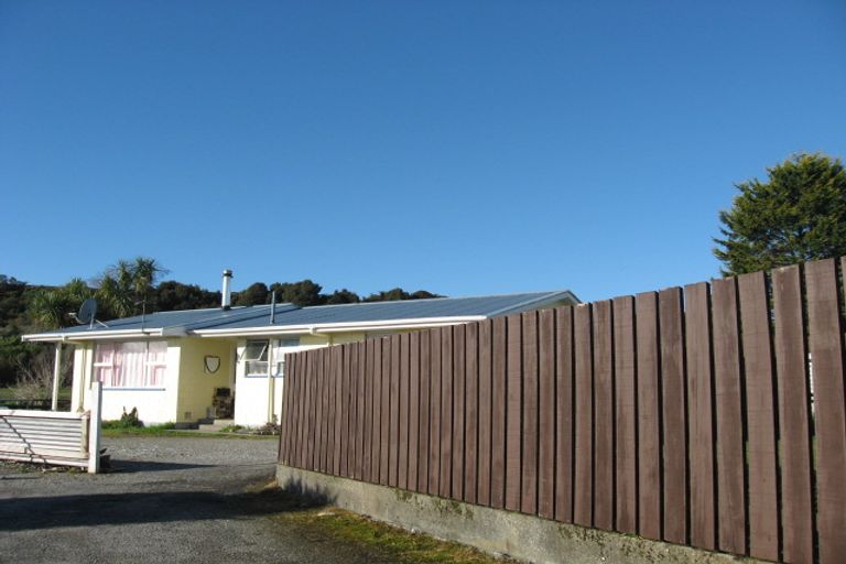 Photo of property in 185 Rolleston Street, Hokitika, 7810