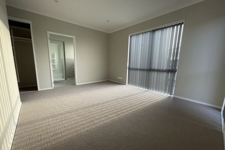 Photo of property in 24 Te Rito Road, Hobsonville, Auckland, 0616