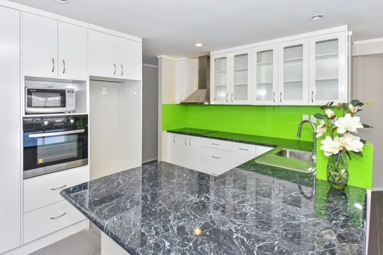 Photo of property in 56a Gloucester Road, Manurewa, Auckland, 2102