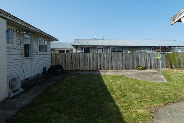 Photo of property in 61 Elizabeth Street, Riccarton, Christchurch, 8041