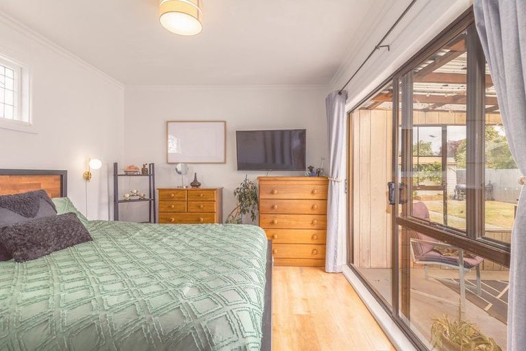 Photo of property in 33 Aurora Street, Hei Hei, Christchurch, 8042