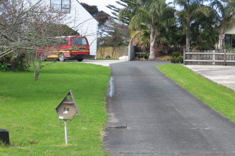 Photo of property in 26 Kauri Crescent, Snells Beach, 0920