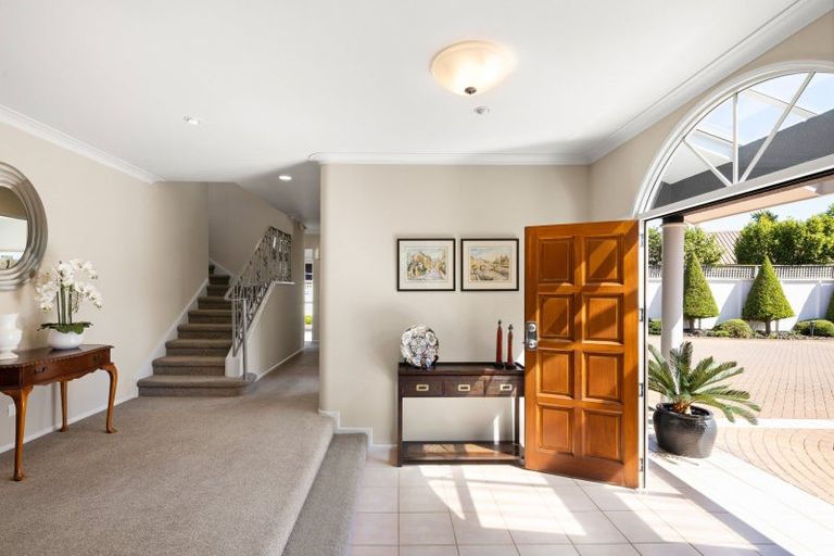 Photo of property in 48 Beerescourt Road, Beerescourt, Hamilton, 3200