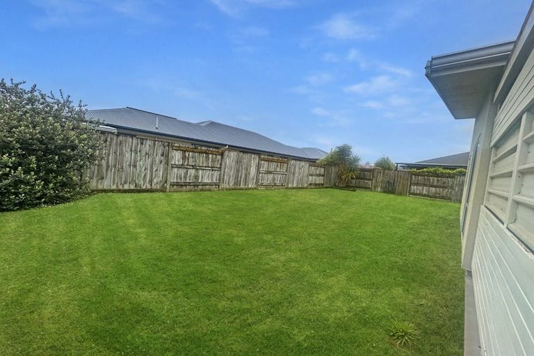 Photo of property in 3 Millbrook Place, Ashhurst, 4810