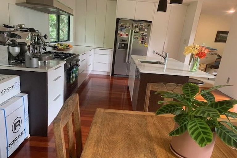 Photo of property in 107 Hadfield Street, Beach Haven, Auckland, 0626