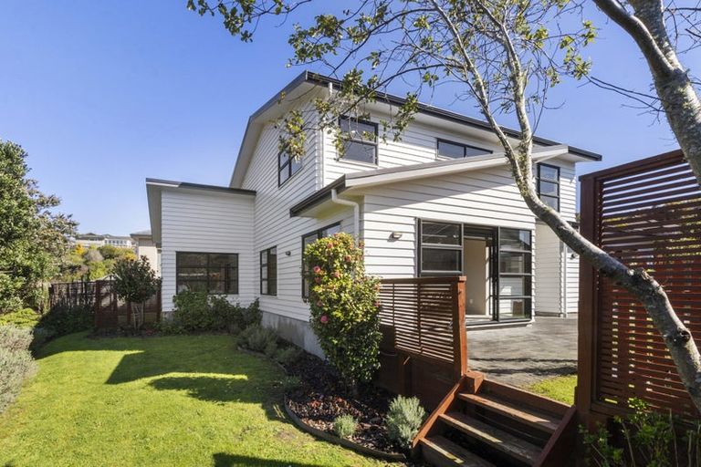 Photo of property in 61 Te Puia Drive, Aotea, Porirua, 5024