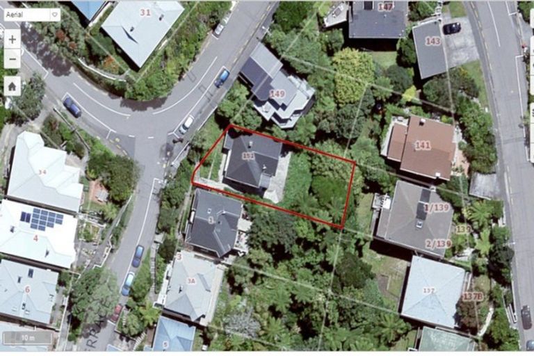 Photo of property in 151 Kelburn Parade, Kelburn, Wellington, 6012