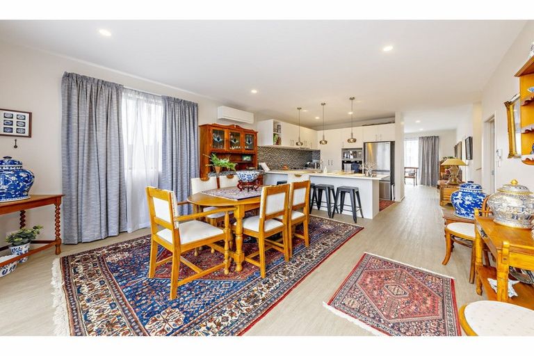 Photo of property in 2 Command Lane, Papakura, 2110