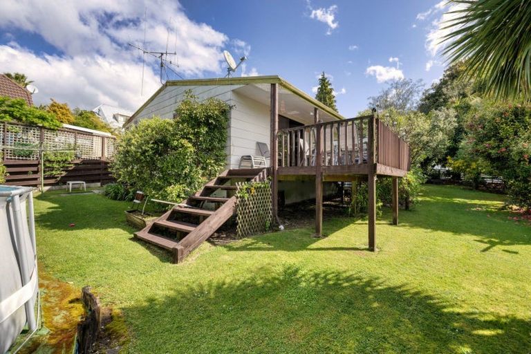 Photo of property in 48 Resolution Road, Welcome Bay, Tauranga, 3112