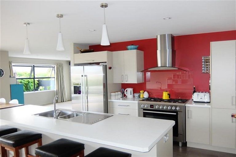 Photo of property in 10 Mcallister Place, Renwick, 7204